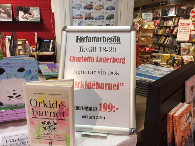 Akademibokhandeln Varberg 3 aug kl: 18-21