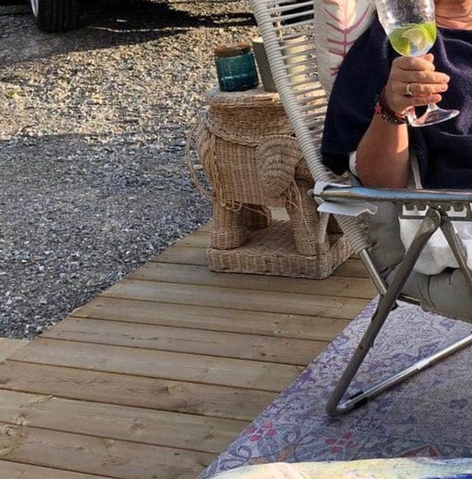 Mr Peacock på campingen