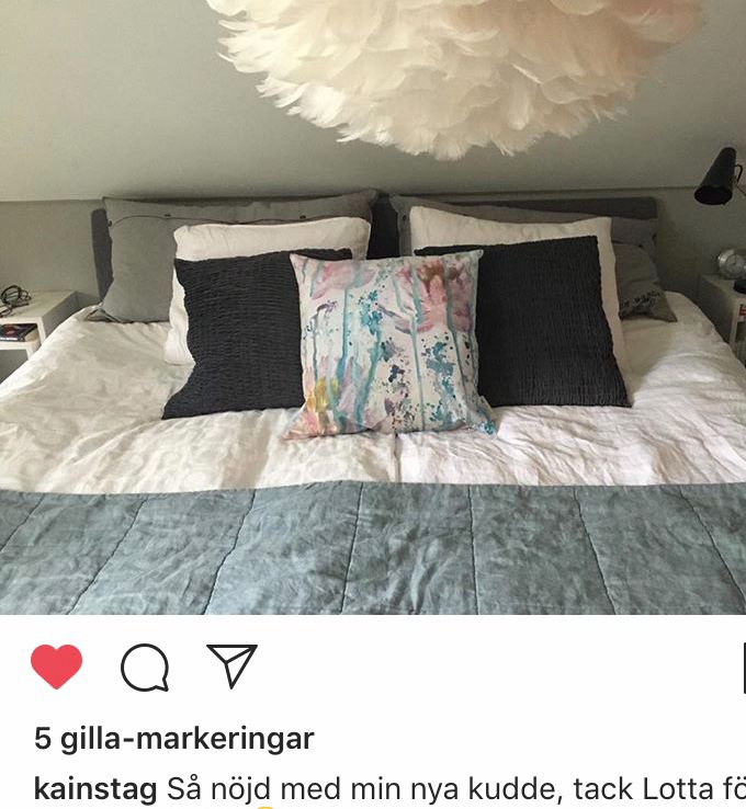 Kundbild sammetskudden Näckrostårar